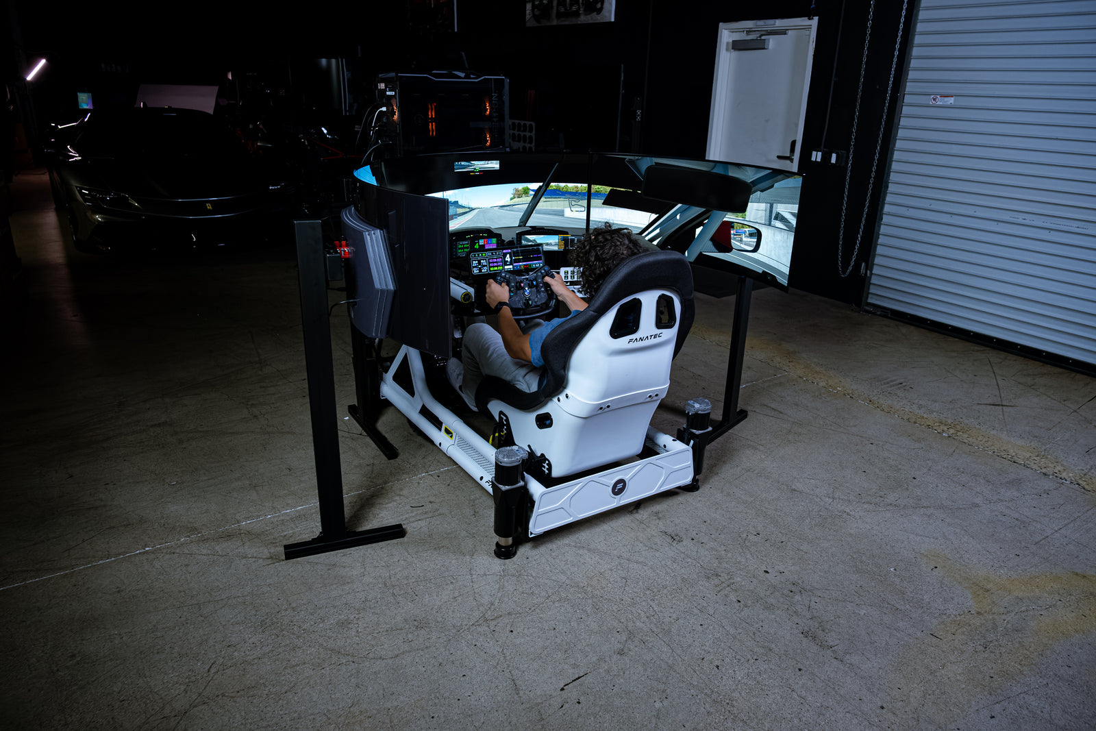 Formula Motion simulator with triple monitor stand